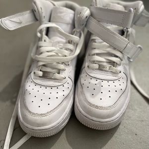 White high top air forces